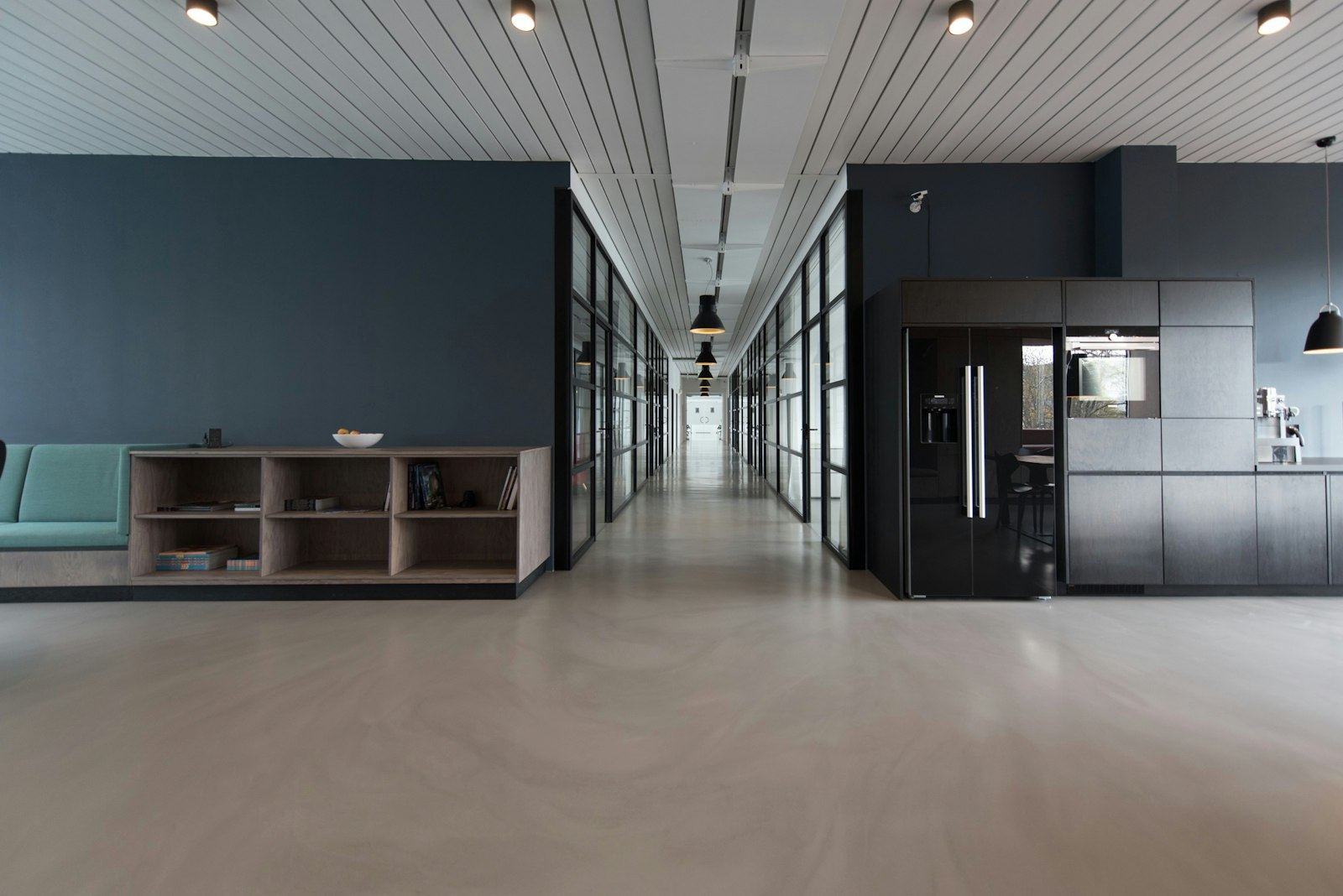 Contemporary workplace